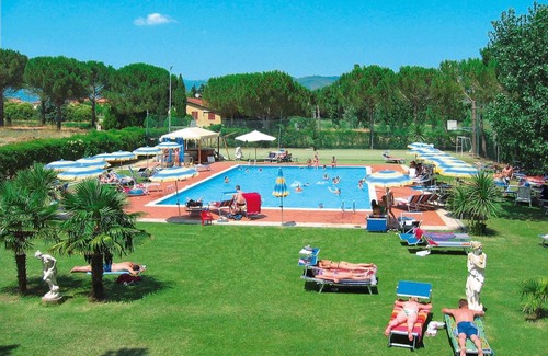 Badiaccia House | Holiday Home Camping Badiaccia-2 by Interhome