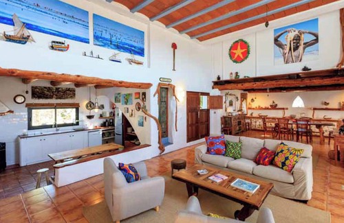 Formentera House | Holiday Home 'Can Piedrópolis' with Sea View, Private Pool and Wi-Fi