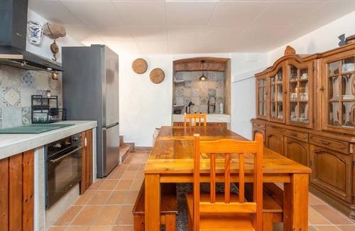 Tossa de Mar House | Holiday Home 'Can Garriga, Casa Principal' with Mountain View, Private Terrace and Wi-Fi
