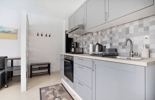 Caleta de Fuste House | Holiday Home "Casa Jable" with Shared Garden, Private Balcony and Wi-Fi