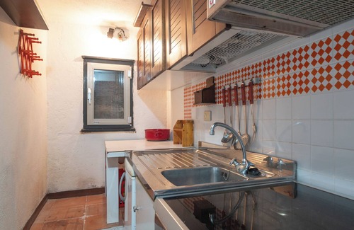 Porto Massimo House | Holiday Home 'Casa Mafele Porto Massimo' with Sea View, Private Terrace and Private Garden