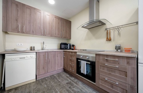 Aldover House | Holiday Home 'Casa Lluma' with Mountain View, Wi-Fi and Air Conditioning