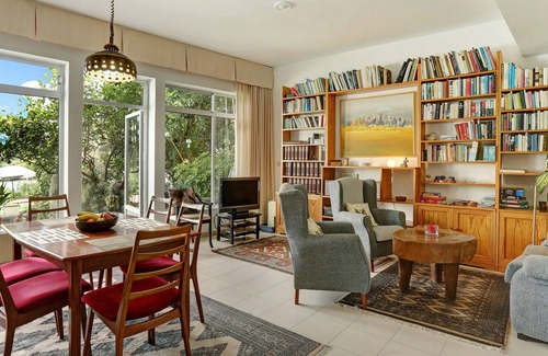 Teror House | Holiday Home Casa Marion with Mountain View, Garden & Wi-Fi