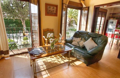 Montecorto House | Holiday Home "Casa Montelucía" with Mountain View, Terrace & Wi-Fi