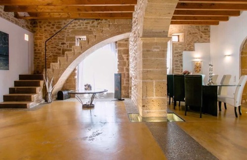 Old Town Alcudia House | Holiday Home Casa Muralla with Pool, Open Terrace & Wi-Fi