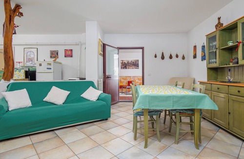 Arzachena House | Holiday Home 'Domus Veldi Frandre' with Wi-Fi and Air Conditioning