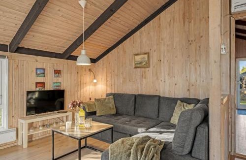 Strandby House | Holiday Home Eliana - 350m from the sea by Interhome