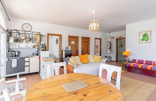 Alhaurin el Grande Villa | Holiday Home 'Finca Lavinia' with Mountain View, Wi-Fi and Air Conditioning