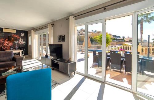 La Canuta House | Holiday Home Fleur by Interhome