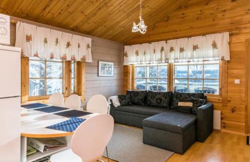 Kehys-Kainuu House | Holiday Home Gasthalla b paritalo by Interhome