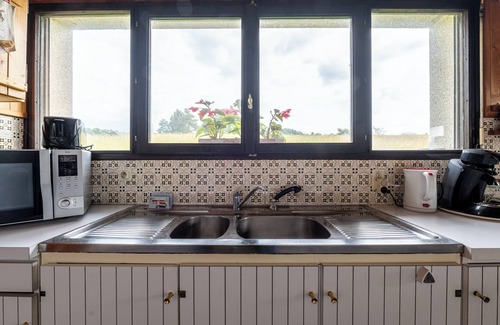 Groisy House | Holiday Home 'Gite Le Carando' with Mountain View, Private Terrace and Private Garden