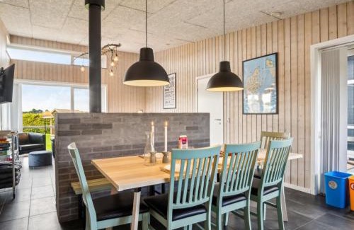 Flovt Strand House | Holiday Home Gloria - 500m from the sea by Interhome