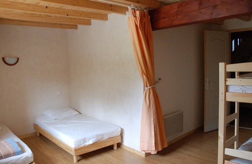 Auzat House | Holiday Home 'Grange Rénovée' with Mountain View