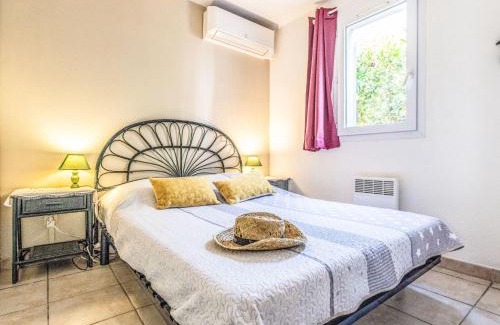 Agde House | Holiday Home Hacienda Beach II-7 by Interhome