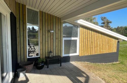 Hirtshals House | Holiday Home Hansen - 600m from the sea by Interhome