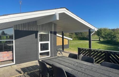 Hirtshals House | Holiday Home Hansen - 600m from the sea by Interhome