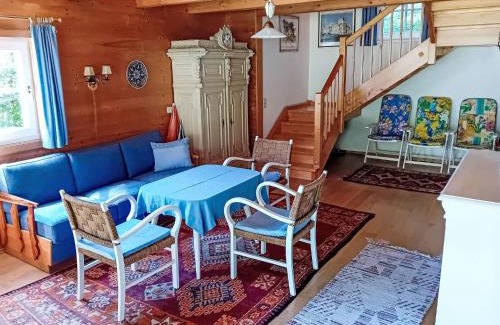 Landskron House | Holiday Home Haus direkt am Ossiacher See by Interhome