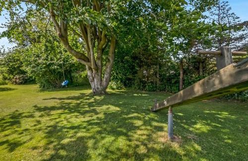 Bønnerup Strand House | Holiday Home Hekla - 150m from the sea by Interhome