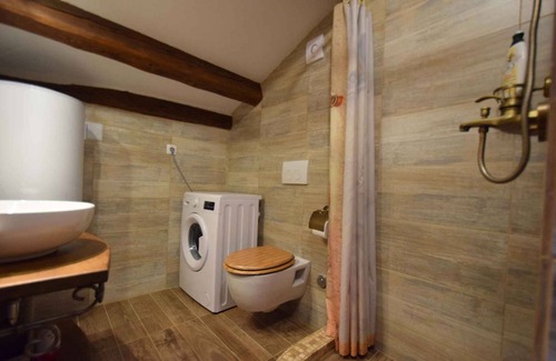 Sveti Anton House | Holiday home With pool and jacuzzi