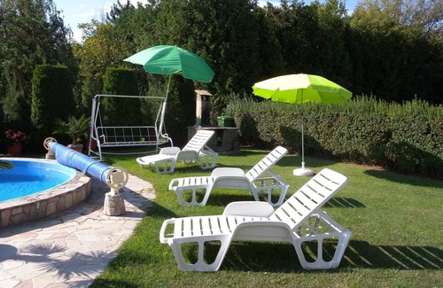 Balatonmariafurdo House | Holiday home with heated pool and the beach