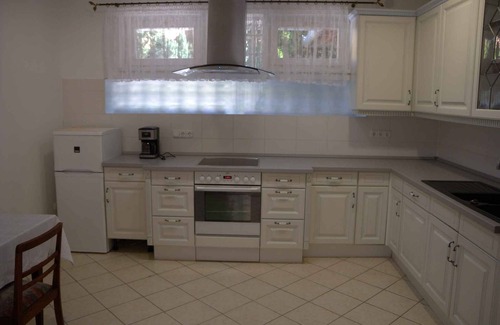 Balatonszentgyoergy House | Holiday home with Pool and Internet