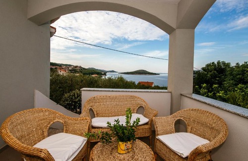 Mali Iz House | Holiday Home Ilovica - Mali Iž