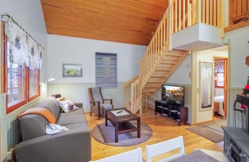 Sirkka House | Holiday Home Immelkotsa 7 e by Interhome