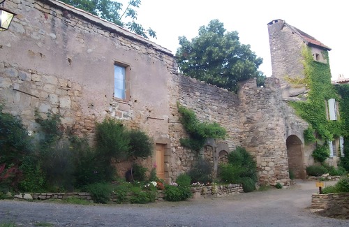Milhars House | Holiday Home in a Medieval Village