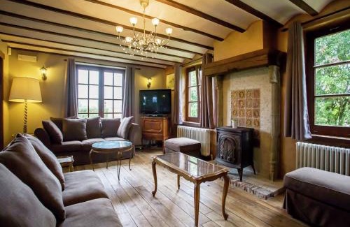 Leisele House | Holiday Home in Alveringem near Coast