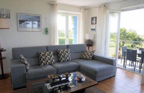 Lampaul-Plouarzel House | Holiday Home in Brittany with Sea View