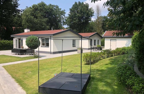 Municipality of Harderwijk Ski Chalet | Holiday Home in Harderwijk near Veluwemeer