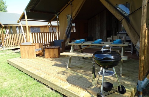 Kamperland RV Rental | Holiday home in Kamperland, near beach and sea, safari tent for 6 persons