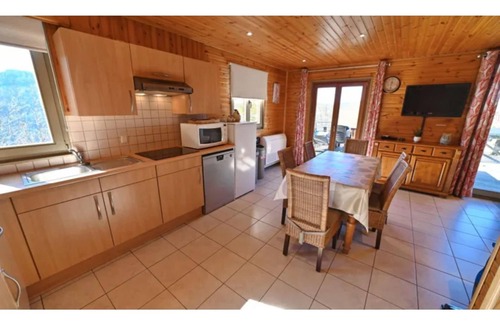 La Roche-en-Ardenne House | Holiday Home in La Roche with Sauna & Views