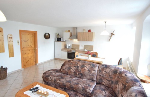 Morscheid-Riedenburg House | Holiday home in Morscheid-Riedenburg with balcony