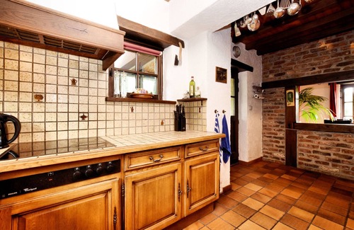Nonceveux House | Holiday Home in Nonceveux with Swimming Pool