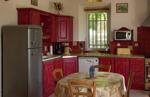 Oppede House | Holiday Home in Oppède with Private Pool