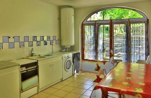 Oppede House | Holiday Home in Oppède with Private Pool