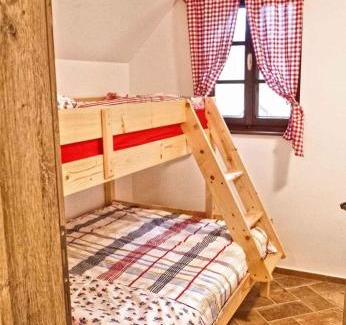 Srednje Grcevje House | Holiday home in Otocec Kranjska Krain 42903