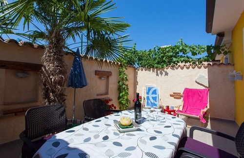 Kukci House | Holiday Home in Poreč with Terrace, Air condition, WIFI, Washing machine (4928-11)