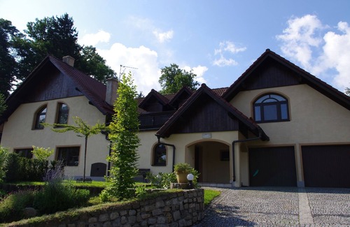 Przesieka House | Holiday Home in Przesieka near Ski Slopes