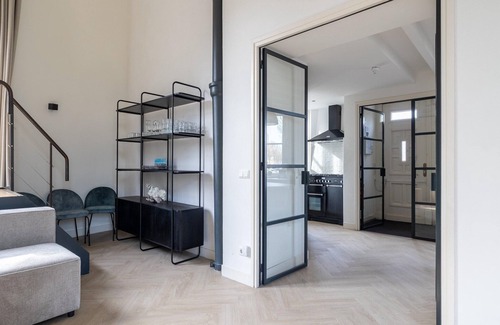 Vlissingen House | Holiday Home in Vlissingen with Garden