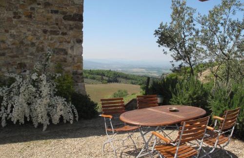 Castellina in Chianti House | Holiday Home Cellole - Valluccia by Interhome