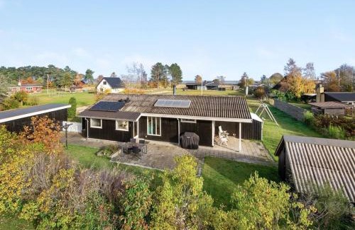 Ørsted House | Holiday Home Joon - 300m from the sea by Interhome
