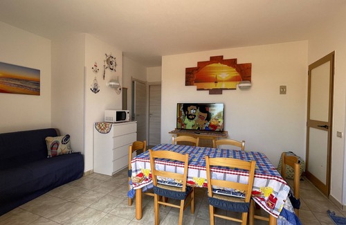 Ragusa House | Holiday Home "Kastalia - Blu" with Sea View, Shared Pool & Wi-Fi