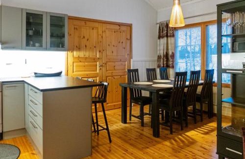 Vuokatti House | Holiday Home Katinkulma 2 by Interhome