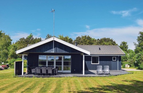 Nordenbro Vesteregn House | Holiday home Klintegårdsvej Humble VI