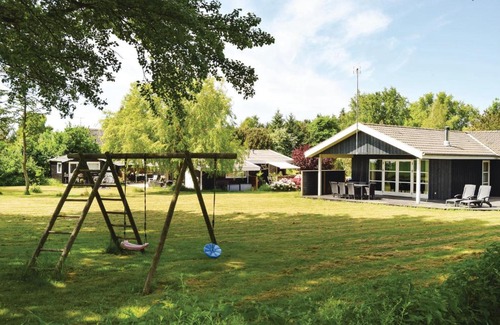 Nordenbro Vesteregn House | Holiday home Klintegårdsvej Humble VI