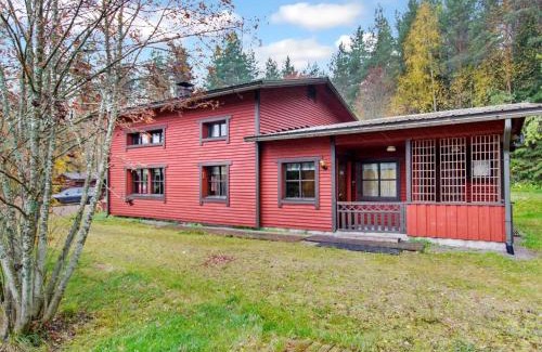 Petajavesi House | Holiday Home Kurelahti by Interhome
