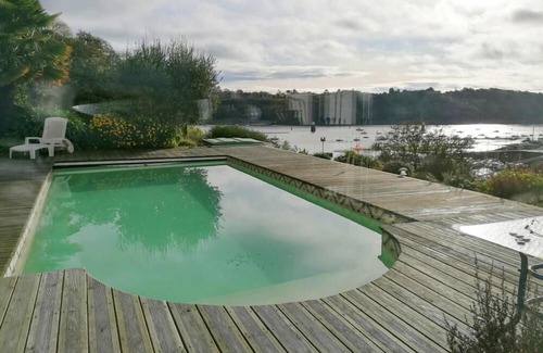 Lezardrieux House | holiday home, Lézardrieux
