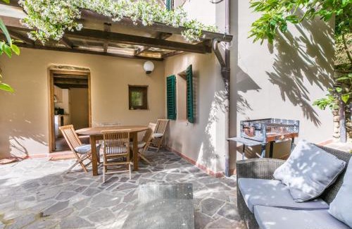 Pescia House | Holiday Home La Cupola- Giglio by Interhome